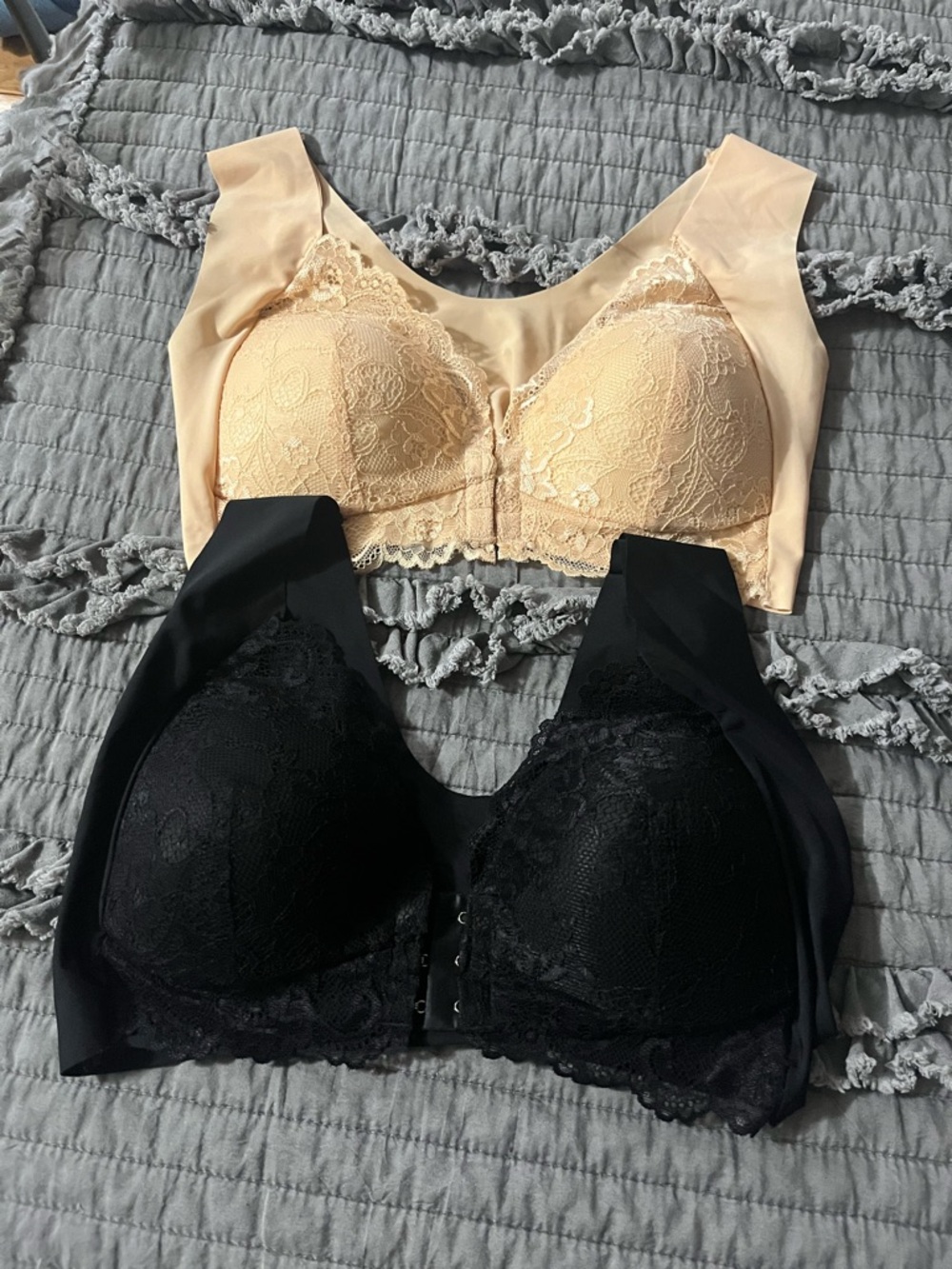 TWO NWOT Lace Front-Close Comfort Bra - Large